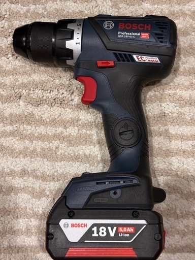 値下 Bosch GSR 18V-60C コードレスドリル　＋　5Ah バッテリー2個　＋　ケース
