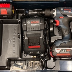 Bosch GSR 18V-60C コードレスドリル　＋　5Ah バッテリー2個　＋　ケースの画像