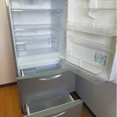 AQUA 冷蔵庫　2013年の画像