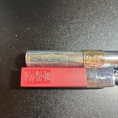 メイクブラシとDior.YSLリップのセットの画像