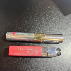 メイクブラシとDior.YSLリップのセットの画像