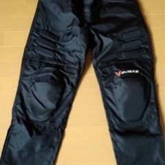 DUHAN ライダースジャケット パンツ　の画像
