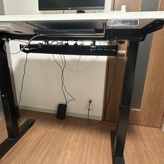 電動昇降デスクFlexiSpot E7の画像