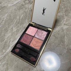 YSL COUTURE MINI CLUTCH アイシャドウパレット 400の画像
