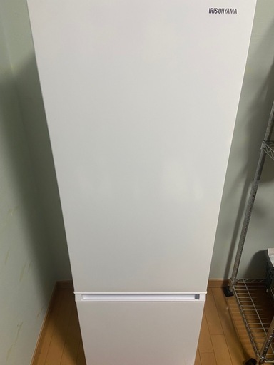 アイリスオーヤマ2024年製170L冷蔵庫 一人暮らし５ヶ月使用 美品