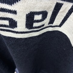 DIESEL ロゴ入りニットセーターの画像