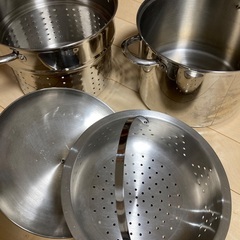 蒸し器　約直径25センチの画像