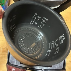 炊飯器の画像
