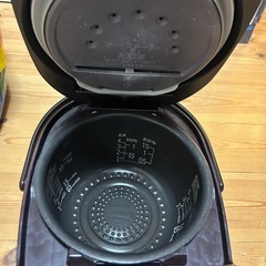 炊飯器の画像