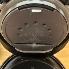 炊飯器の画像