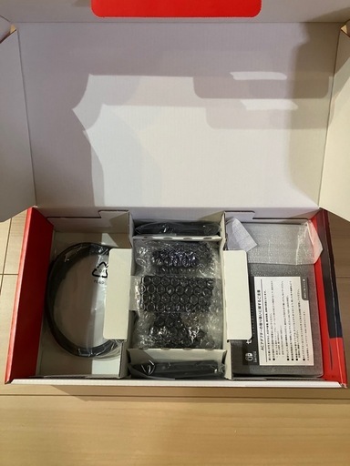 Nintendo Switch 純正ケース付き