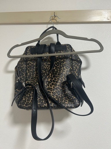 Vivienne Westwood｜ヴィヴィアン・ウエストウッド　レオパード柄 ヒョウ柄　革　リュック