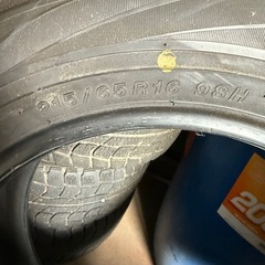 215/65R16 ヨコハマ 1本　の画像