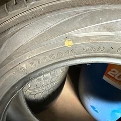 215/65R16 ヨコハマ 1本　の画像