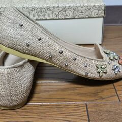 RANDA ランダ パンプス ビジュー 22.5cm フラットシューズ 23cmの画像