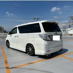 トヨタ ヴェルファイア かっこいいカスタム車‼️の画像