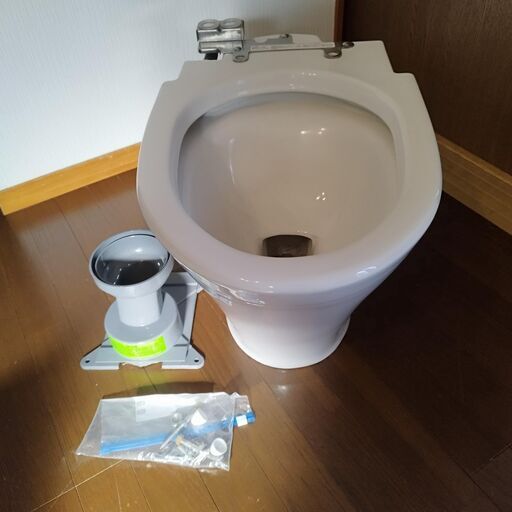 温水便座譲ります 使用7ヶ月程度 TOSHIBA 温水洗浄便座 SCS-T161 東芝温水