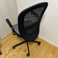 譲る方決まりました。オフィスチェア
の画像
