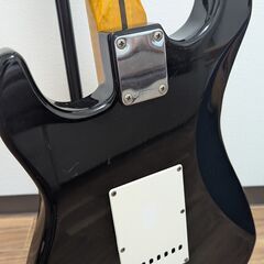 フレイムメープルネックのストラトモデルの画像