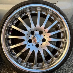 カールソン19インチの画像