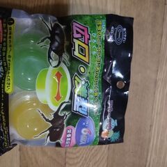 【50円】カブト虫のエサの画像