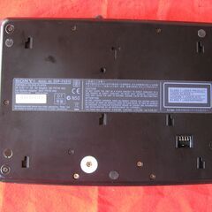 ジャンクソニーポータブルDVDプレーヤーの画像
