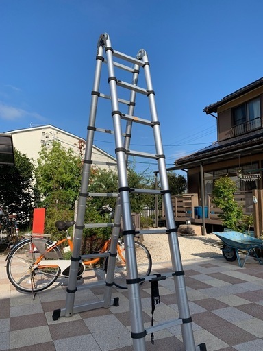 伸縮ハシゴ