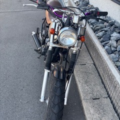 TW200 2JL バッテリー付きなのでセルでかかります。の画像