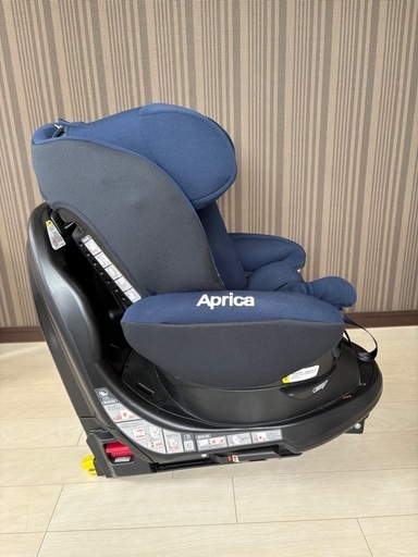 アップリカ　ディアターンプラスisofix