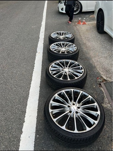 WALD20インチホイール　タイヤバリ溝