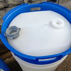 樹脂製の空のドラム缶(バスタ)　100L位の画像
