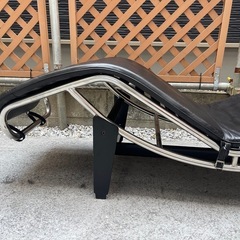 コルビジェ　寝椅子　LC4 シェーズロング
の画像
