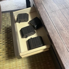 9月22日処分します　こたつテーブル　の画像