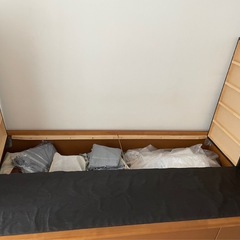 シングルベッドフレームの画像