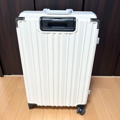 キャリーケースの画像
