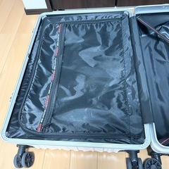 キャリーケースの画像
