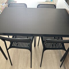 IKEA ダイニングセットの画像