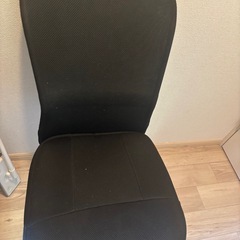 【本日限定０円】キャスター付き椅子※お話中
の画像