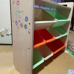 【受け渡し決定】おもちゃ入れの画像