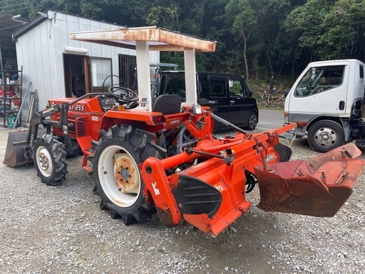 クボタ SUNSHINE L1-255 トラクター 4WD パワステ クボタ SUNSHINE L1-255 トラクター 4WD パワステ クボタ SUNSHINE L1