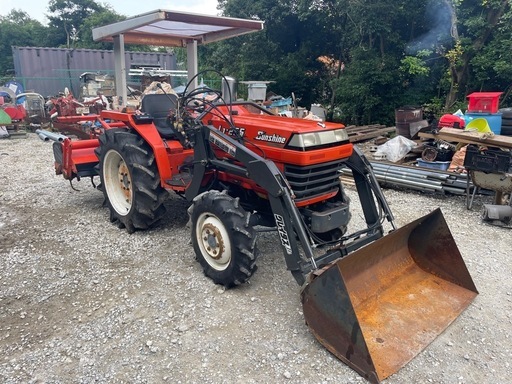 クボタ　SUNSHINE L1-255 トラクター 25馬力 ロータリーRL6K 4WD パワステ ディーゼル KUBOTA フロントローダー 大阪岬町発 現車確認可能