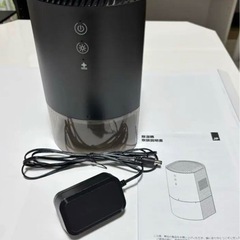 【美品】小型除湿機ペルチェ式　（750ml）アダプターありの画像