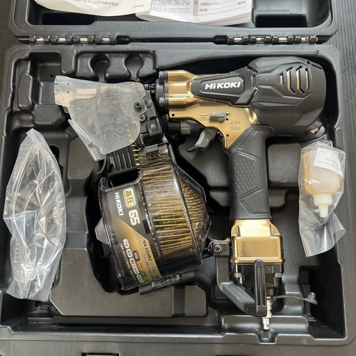 エアー工具　釘打ち機