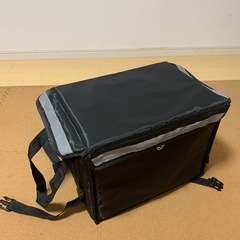 【美品】デリバリーバッグ 大容量 27L 肩帯タイプ インナーフレーム付きの画像
