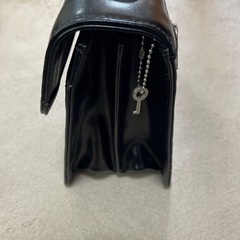バック　手持ち　本革の画像