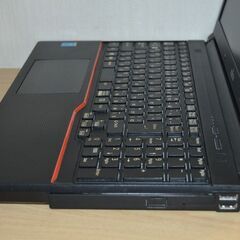 ◇格安！　ノートパソコン #234　第4世代  Win11　新規インストール-//認証済み！　ACアダプタ付属!!  の画像