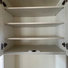 食器棚　白　　
の画像