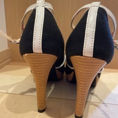 パンプスの画像