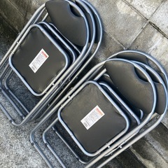 まとめて6脚　パイプ椅子　の画像