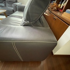 レザー製ソファー３点セットの画像